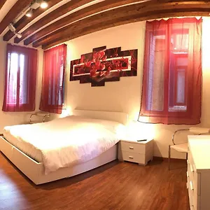 ca-terlotta.hotelslidodijesolo.com/